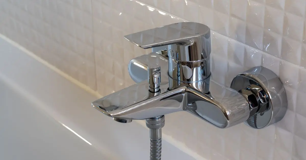 Meilleurs Mitigeurs de Baignoire : Guide Comparatif